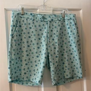 G/FORE 3D Icon Maverick 4-Way Stretch 8 Inch Golf Shorts marine with skulls 34